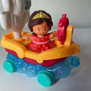 Little People HTF Elena from Avalor Float